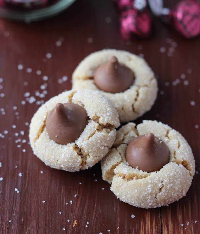 peanut butter blossoms cookies