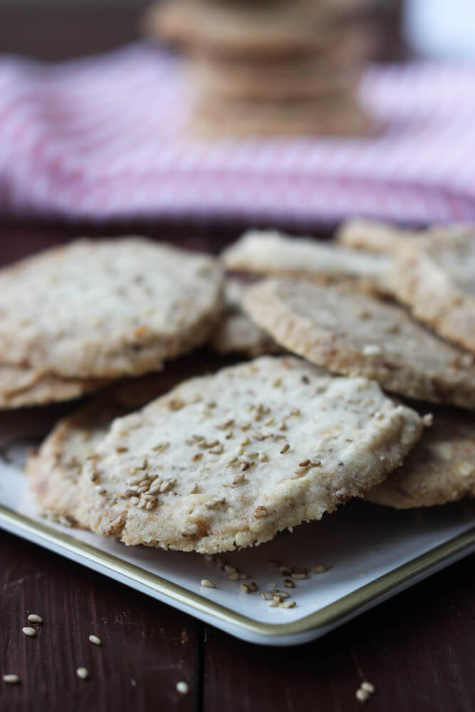 Day 4 of 12 Days of Cookies: these buttery sweet Sesame Coconut Butter Cookies are the TASTIEST butter cookies to make. Super easy and A LOT | littlebroken.com @littlebroken #christmascookies #buttercookies