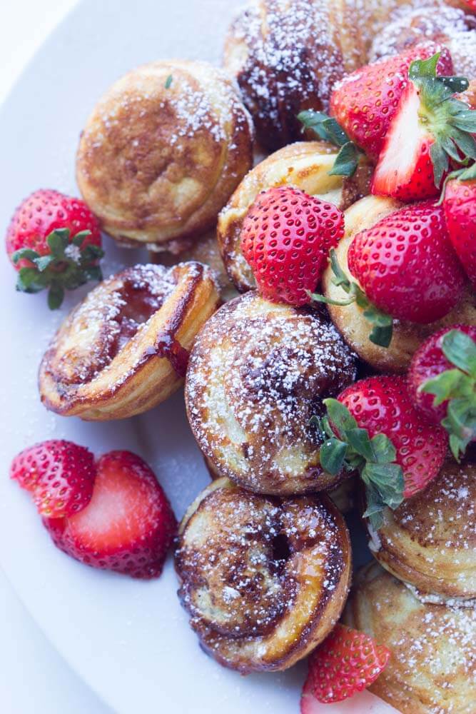 Mini pancakes (ebelskiver) filled with strawberry preserves make the BEST brunch food | littlebroken.com @littlebroken.com