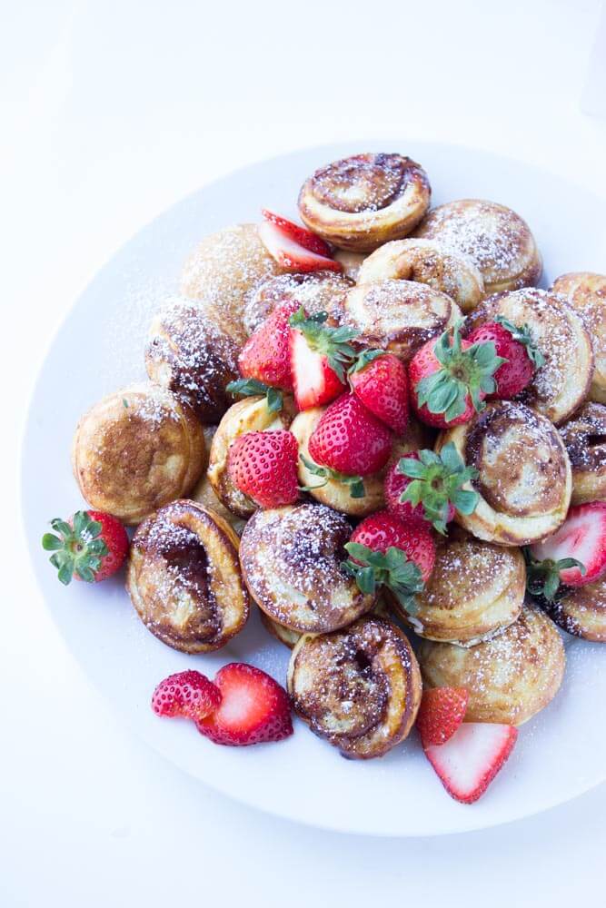 Mini pancakes (ebelskiver) filled with strawberry preserves make the BEST brunch food | littlebroken.com @littlebroken.com