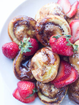 Mini pancakes (ebelskiver) filled with strawberry preserves make the BEST brunch food | littlebroken.com @littlebroken.com