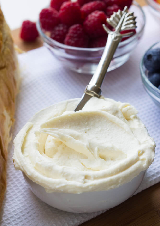 Luscious honey-vanilla flavored mascarpone ricotta spread on pillowy soft French Brioche toast and topped with fresh fruit | littlebroken.com @littlebroken