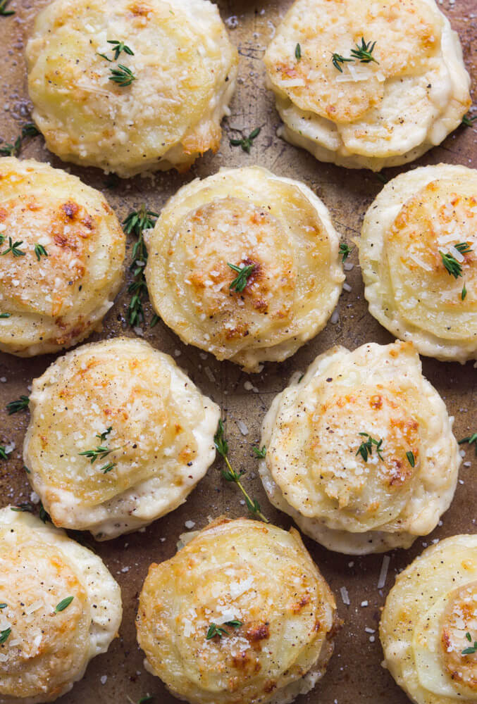 https://www.littlebroken.com/wp-content/uploads/2015/11/Creamy-Potato-Stacks-with-Garlic-Thyme-and-Parmesan-6.jpg