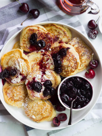 Favorite Buttermilk Pancakes with Cherry Syrup - weekend breakfast pancakes with homemade cherry syrup | littlebroken.com @littlebroken