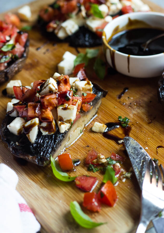 portobello mushrooms stuffed with caprese salad