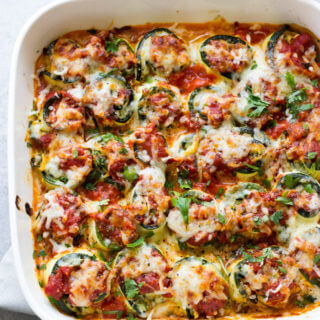 Zucchini Lasagna Roll Ups with Spinach and Artichokes - low carb, gluten free, and kid friendly! | littlebroken.com @littlebroken
