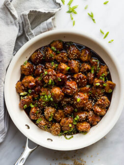 Mini Asian Chicken Meatballs - tender chicken meatballs in a delicious asian inspired sauce. SO good for the holidays! | littlebroken.com @littlebroken