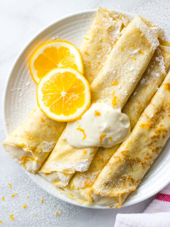 Blender Crepes with Greek Yogurt Lemon Filling - honey sweetened crepes made in a blender and served with healthy greek yogurt lemon filling | littlebroken.com @littlebroken