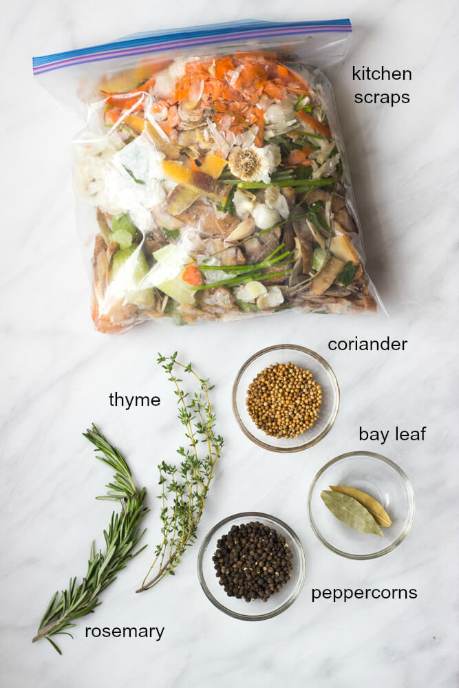 How to Make Vegetable Broth with Kitchen Scraps - homemade vegetable broth has never been easier! Save your scraps and make a broth | littlebroken.com @littlebroken