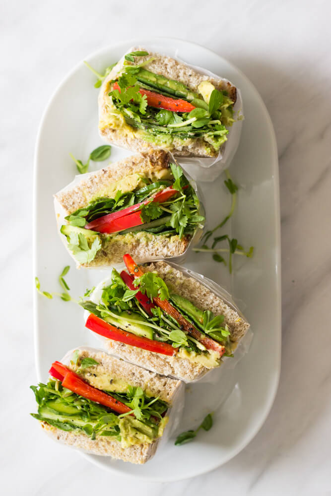 hummus veggie sandwich