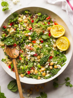 Quinoa Salad with Spinach and Feta - packed with crisp veggies and the most delicious lemon ginger dressing! This quinoa salad make the perfect summer side | littlebroken.com @littlebroken