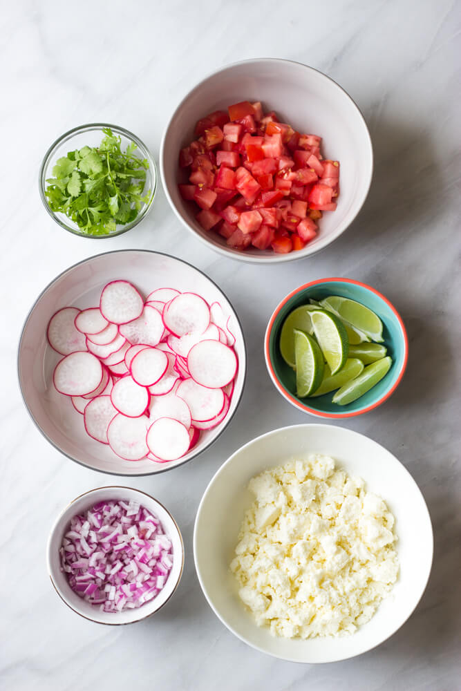 toppings for chicken thigh tacos