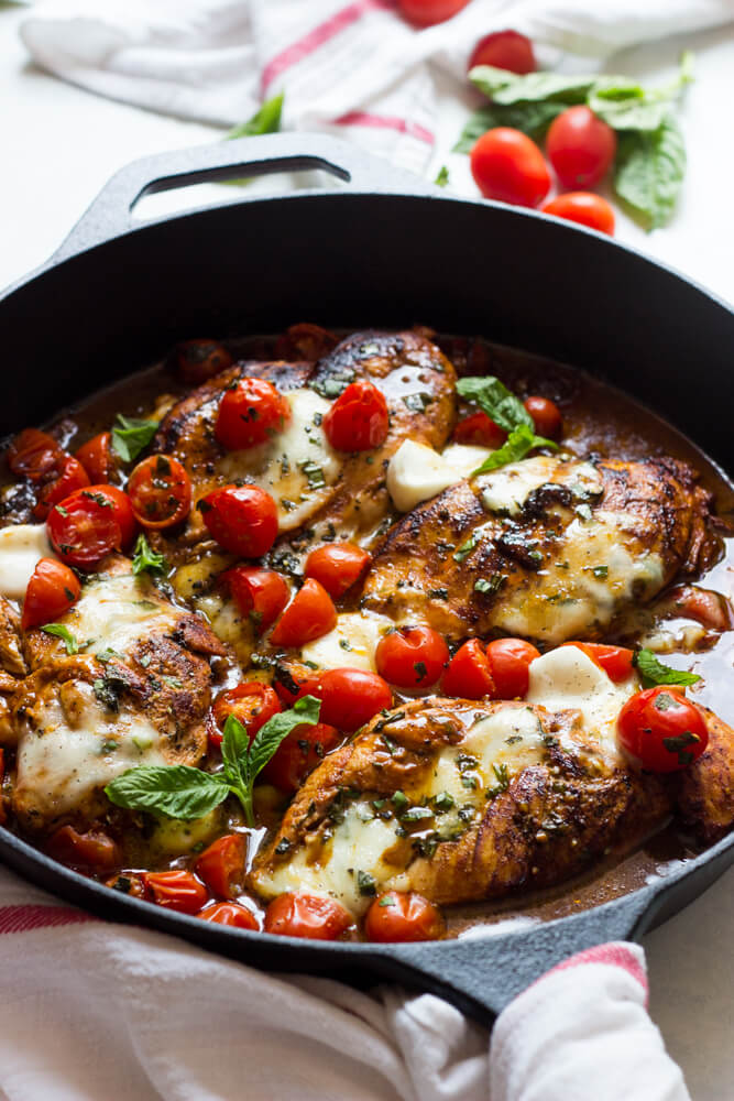 One Pan Balsamic Chicken - easy and flavorful chicken breast recipe baked in the oven with tomatoes, mozzarella, and basil | littlebroken.com @littlebroken