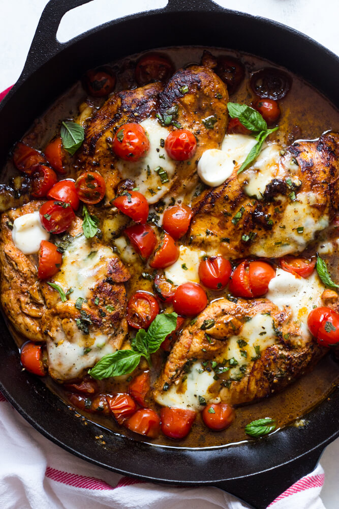 One Pan Balsamic Chicken - easy and flavorful chicken breast recipe baked in the oven with tomatoes, mozzarella, and basil | littlebroken.com @littlebroken