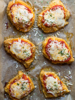 Baked Chicken Parmesan - lightly breaded chicken breast topped with marinara sauce and cheese, then baked until tender crisp. It's healthy and quick to make! | littlebroken.com @littlebroken