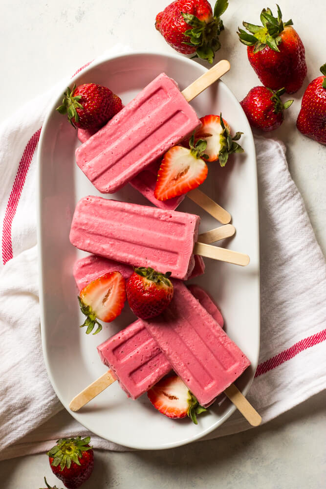 Homemade Strawberry Popsicles