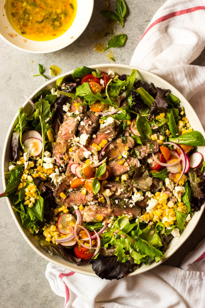 Grilled Summer Steak Salad with Corn | littlebroken.com 