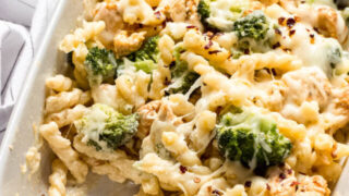cropped-Family-Night-Chicken-and-Broccoli-Pasta-Bake_-24.jpg