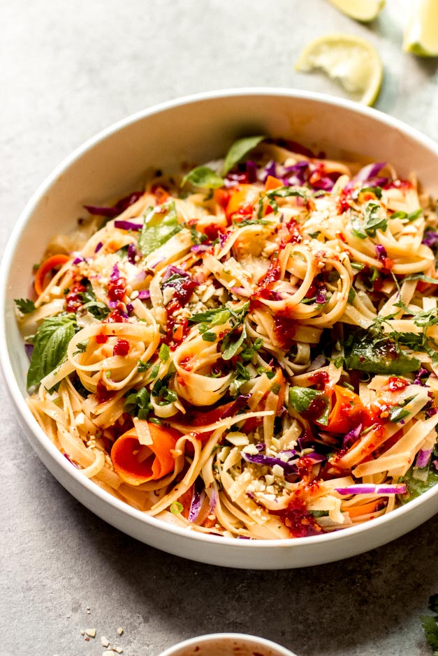 rice noodle salad with vegetables and chili garlic dressing