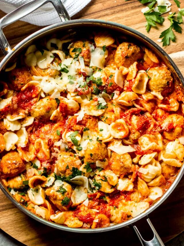 Chicken Meatball Pasta in Tomato Cream Sauce Story Little Broken