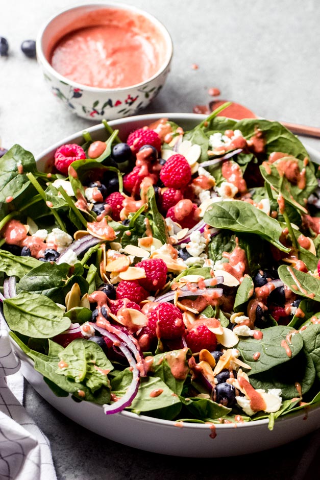 spinach salad with raspberry vinaigrette