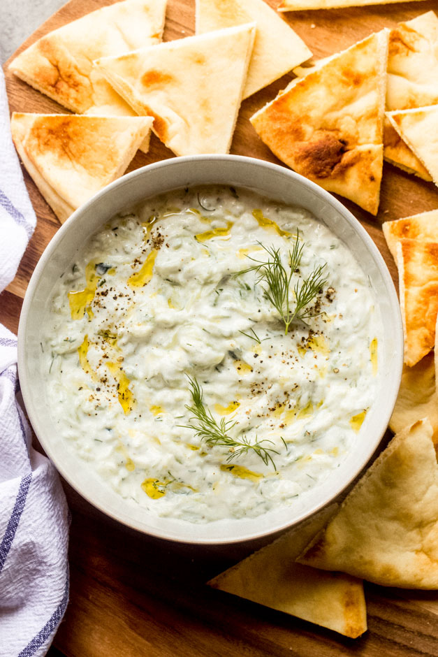 tzatziki yogurt sauce dip