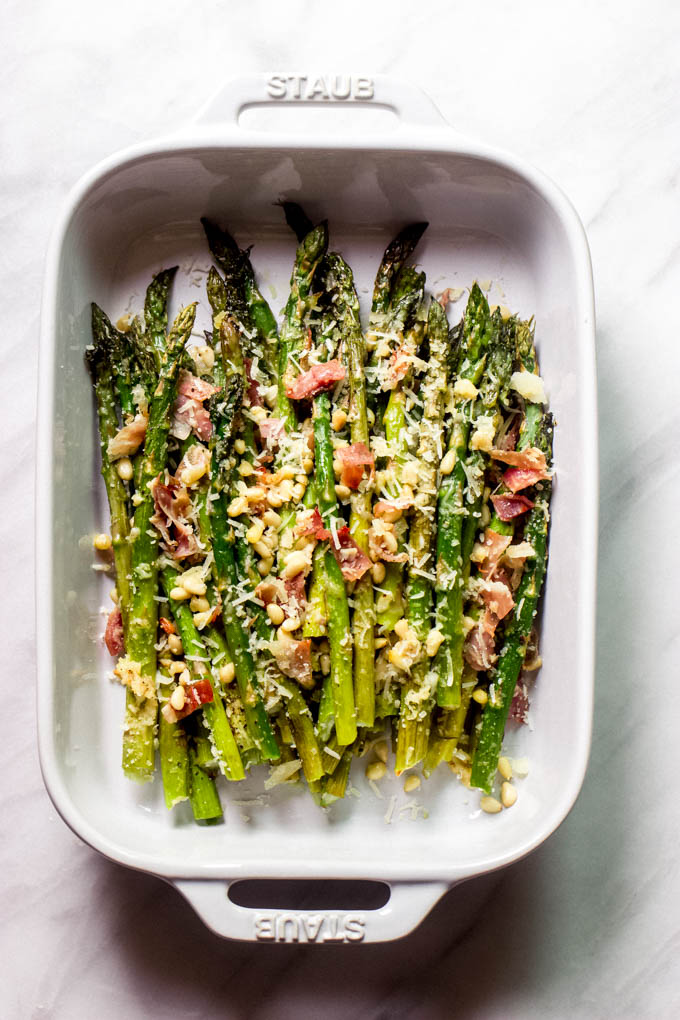 https://www.littlebroken.com/wp-content/uploads/2020/04/Asparagus-with-Parmesan-Cheese-and-Prosciutto-7.jpg