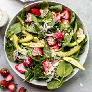 spinach salad with strawberries and avocado