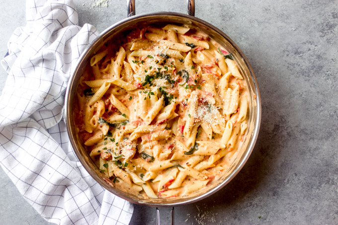 30-Minute Pasta with Tomato Cream Sauce - Little Broken