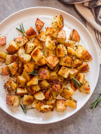 garlic and rosemary potatoes