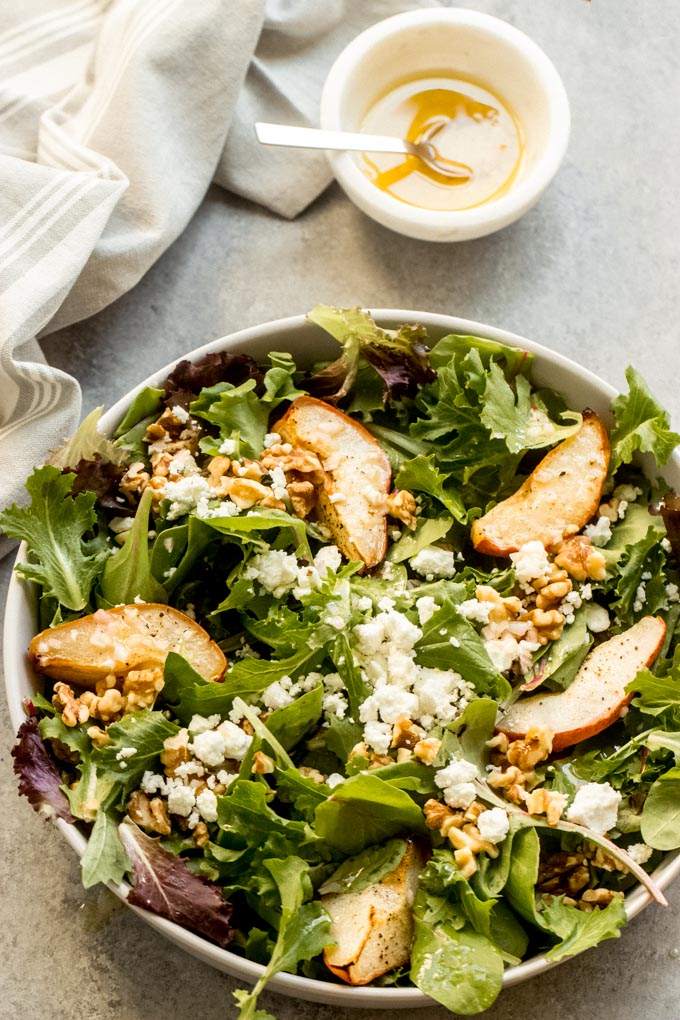 roasted pear salad with goat cheese
