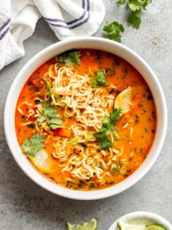 thai red curry noodle soup