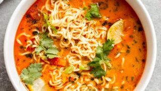 thai red curry noodle soup