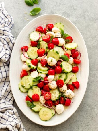 tomato cucumber salad with fresh mozzarella