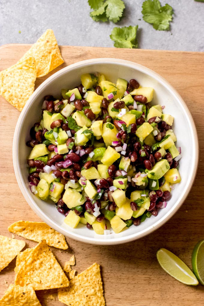 pineapple black bean salsa