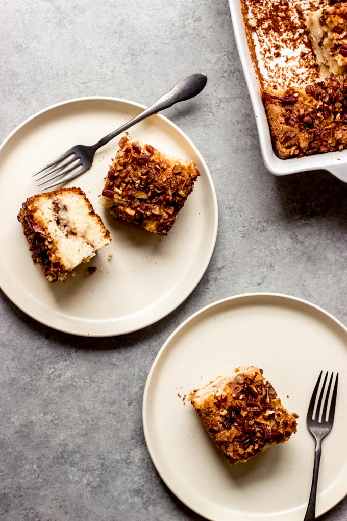 apple sour cream coffee cake