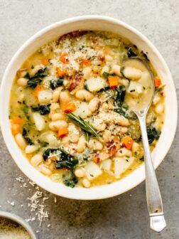 tuscan bean soup with kale