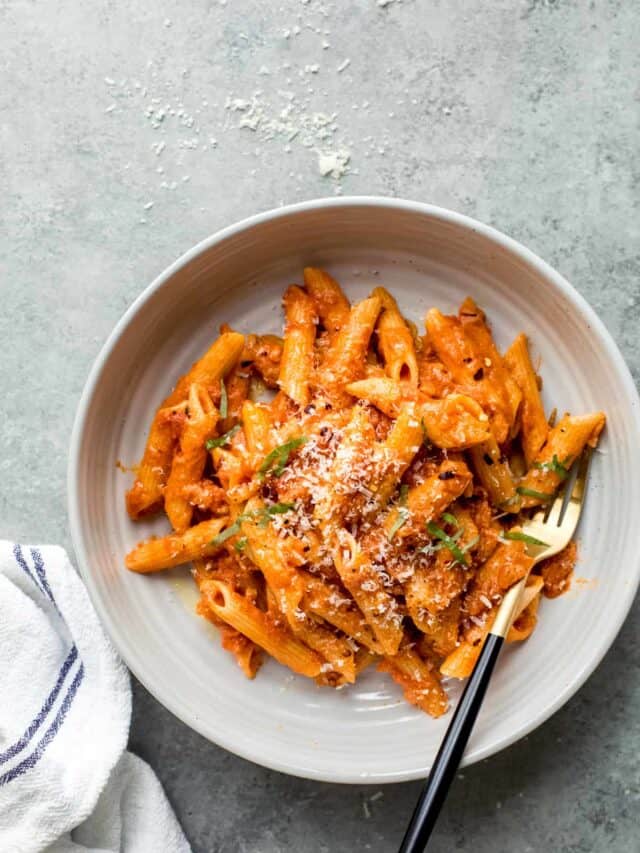 Penne Vodka Sauce Story Little Broken