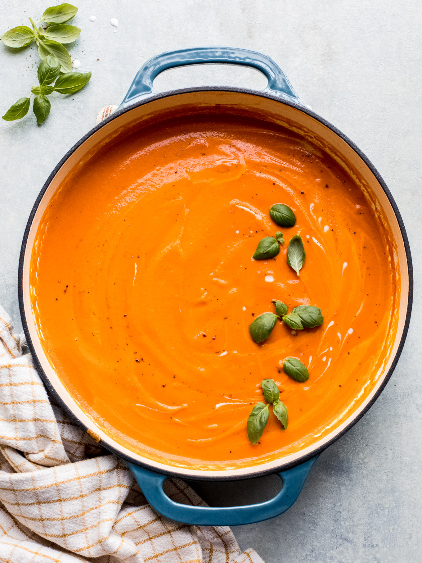 vegan vodka sauce in saute pan.