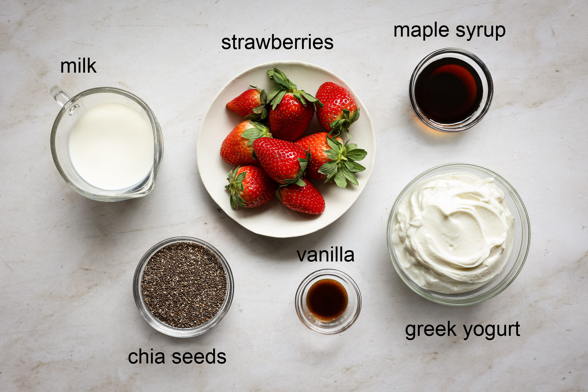 ingredients for chia pudding.